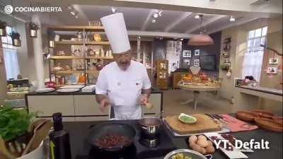 No pueden comer en clase.