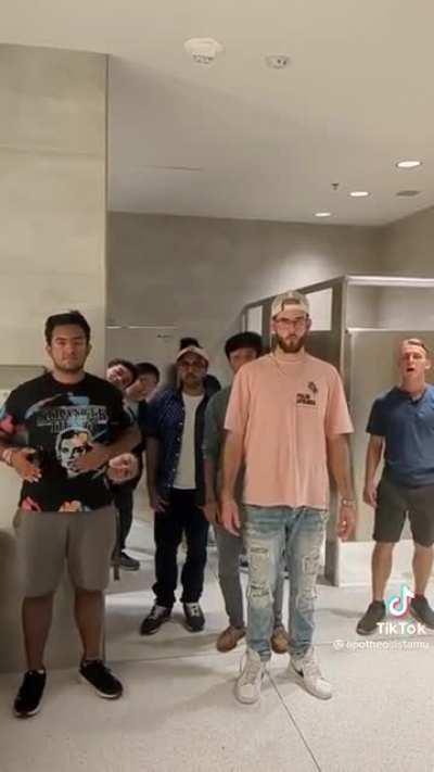 Gentleman's Toilet musical!!