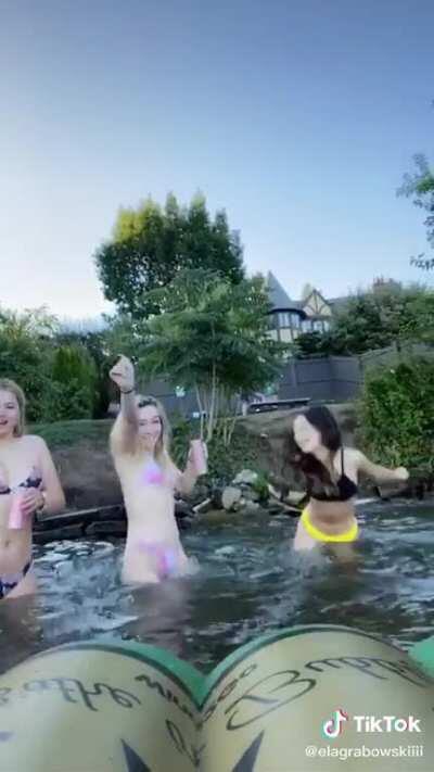 TikThots - Video #1655