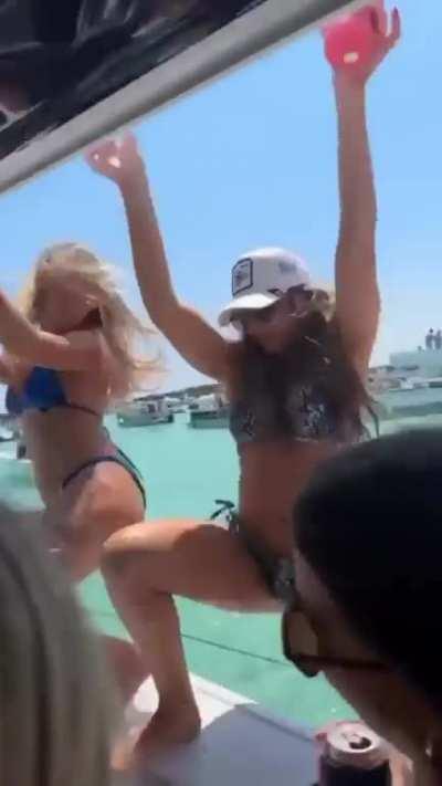 HMC while I show off my boat dancing skills