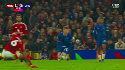 Lisandro Martinez clear red offense VS Chelsea given as a yellow