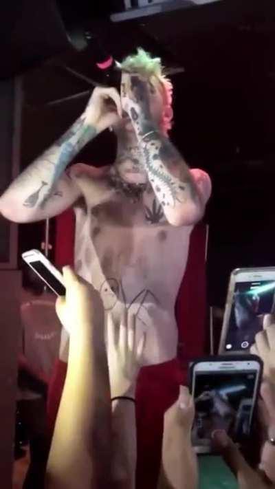 help me find a way to make you mine 😻