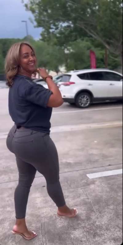 🍑🍑🍑😍😍😍
