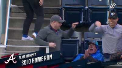 [Highlight] [Highlight] Sean Murphy continues his blazing hot streak with another home run.