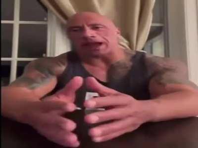 Como no la roca escupiendo factores