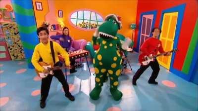 [130/130] In The Club (will.i.am feat Britney, Latin American Wiggles)