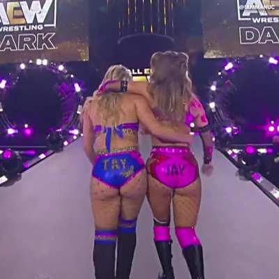 Tay Conti & Anna Jay [TAY-JAY] 👀🍑