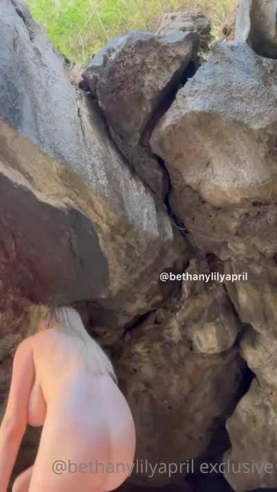 Beth Lily stripping outdoors in a hot paid video. If you want to see the full video and the rest of my personal collection, you can check out the Discord/Telegram groups (links in comments)