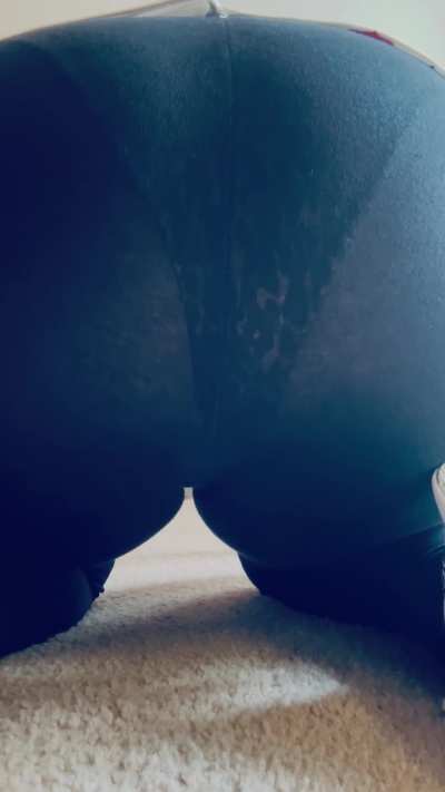 I just let out the loudest farts 💨 while sitting on your face… and you didn’t even flinch. Good boy. Beg me to do it again. 😈