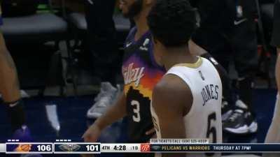 [Highlight] Bismack Biyombo elevates to BisSMACK Ingram's layup off the glass