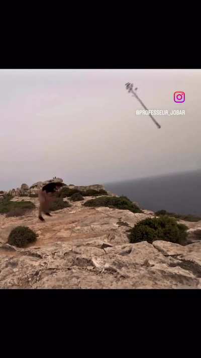 This took me 5 hours to land 🤯 windy AF!!!