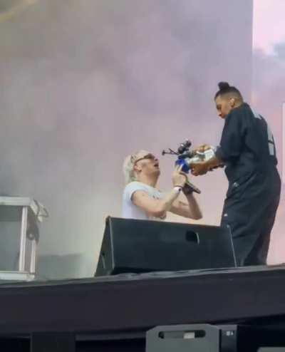 Joost making a threatening gesture at ParkCity...