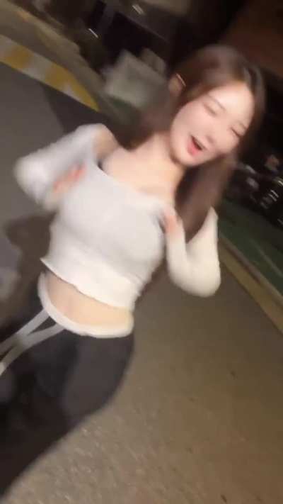Korean tiktok dance