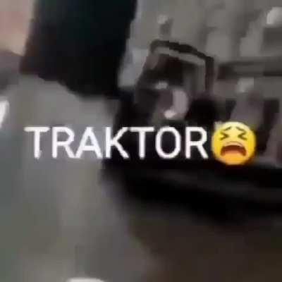 TRAKTOR 😫