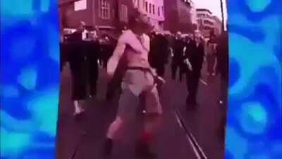 Joder cuánta galopa te tienes que meter para ver esto XD