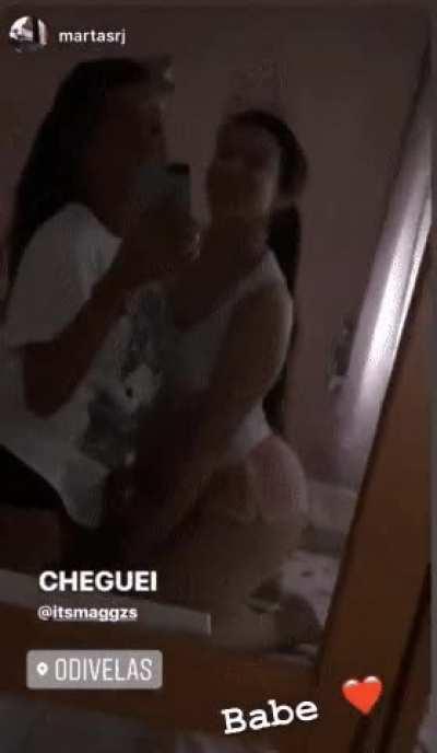 Gif of that booty in thise shorts, WOW 🍑🍑