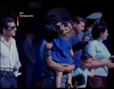 Montevideo de la época de nuestros padres y abuelos, no sé si antes o después del golpe de Estado. Lo saqué de un TikTok