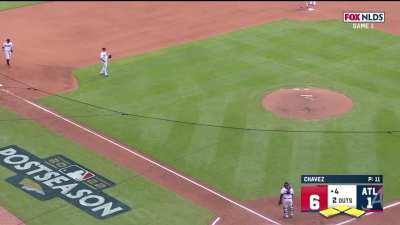 [Highlight] [Highlight] Nick Castellanos does it again knocking in two more runs to make it 6-1 Phillies.