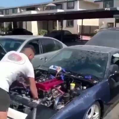 Y-yamete mecanico-kun