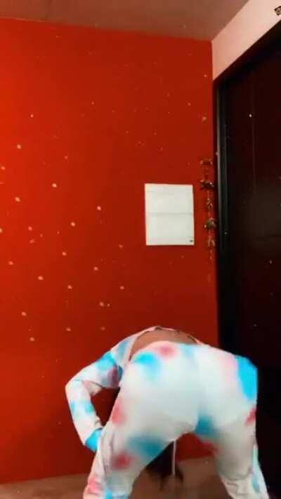 Letícia Azevedo (da pra ver o biquinho)