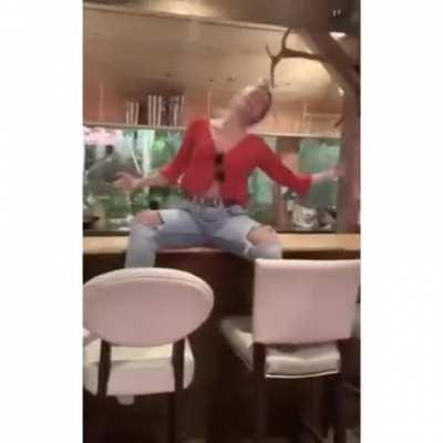 I’m impressed that the glass at least remained safe.