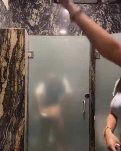 su limpia de poto piola