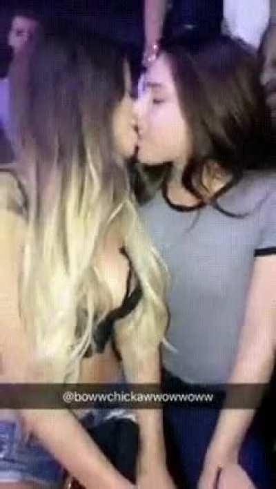 Her nips went from 0 to 100 in 1.5 seconds.