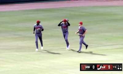 [Highlight] Druw Jones' Incredible Willie Mays-esque catch