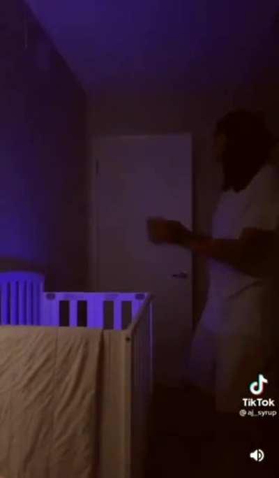 AYE YO, Jamie WTF???