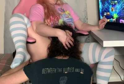 friendly reminder to interrupt your girlfriend while she games 🤓