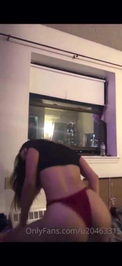 caomi madalis (girl lovers?)