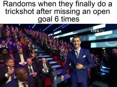 Brawl Ball with randoms in a nutshell