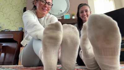Elisha & Tia's Smelly Socks