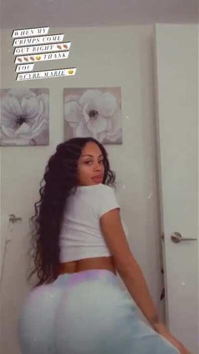 AnaMontana - Video #6845