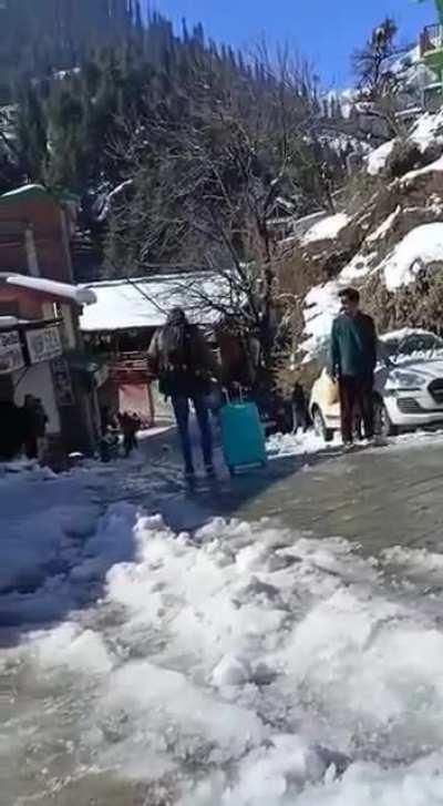 WCGW - Brakes failing on icey slope!