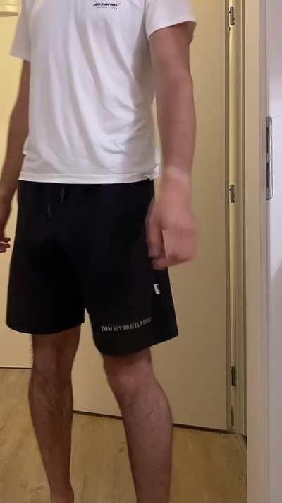 I tried the silhouette challenge, how did i do?🤭