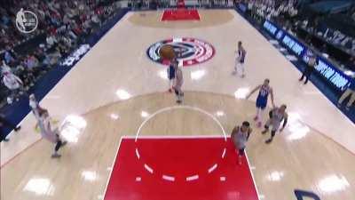 [Highlight] Embiid drains the 3 and shushes the crowd