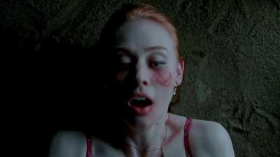 Cleavage – True Blood– S03E01