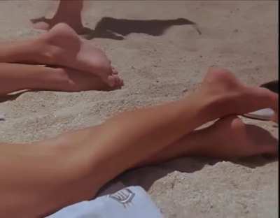 Lea Thompson in Casual Sex 