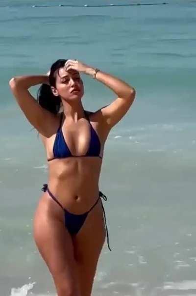 Babe in blue bikini 2