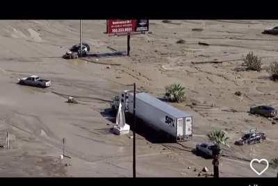 Aftermath of hurricane Hilary in my neighborhood I10 freeway was completely shut down (noise warning!)
