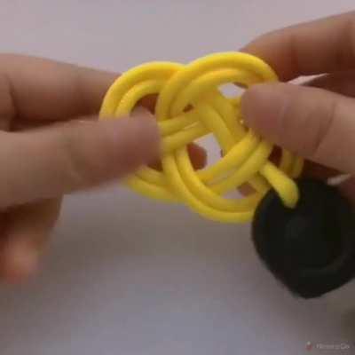 How to make a fray knot