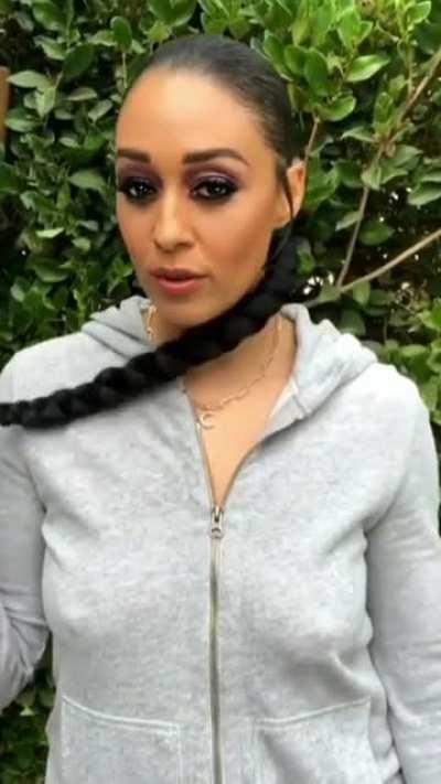 Tia Mowry perky ponytail 🔥