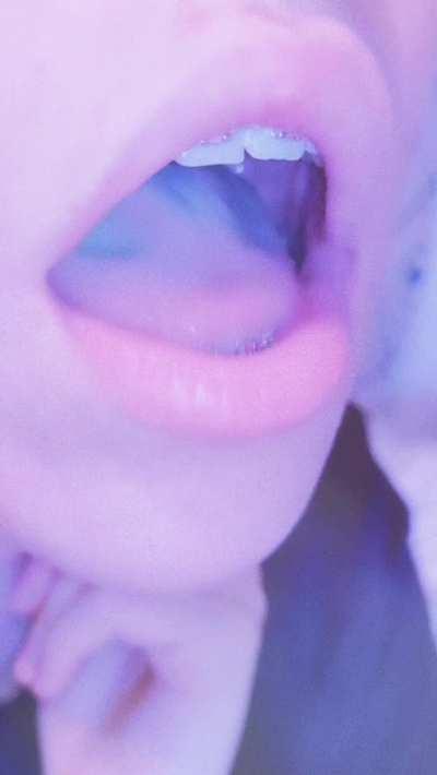 is my mouth cute? 😊