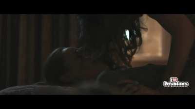 Bailey Noble & Grace Victoria Cox (The Archer)