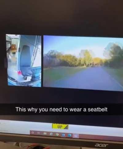 WCGW not wearing a seatbelt