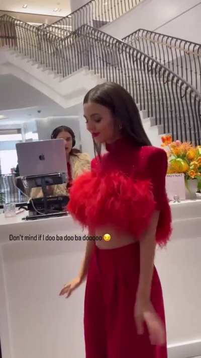 Victoria in Red IG April 2025