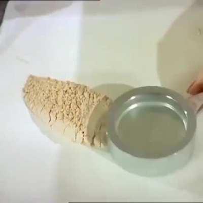 How makeup was made in the 1950s