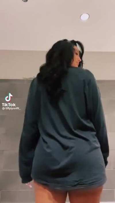 Daily Dose Of ThotzZ #19