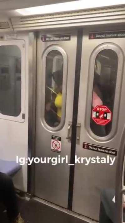 Yourgirl_krystaly